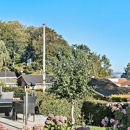 3 Bedroom Lovely In Casa vacanze Haderslev