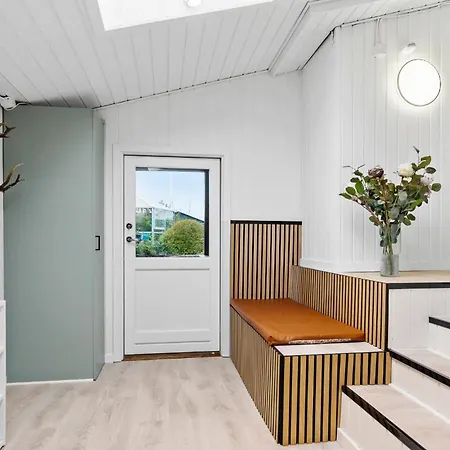 3 Bedroom Lovely In *