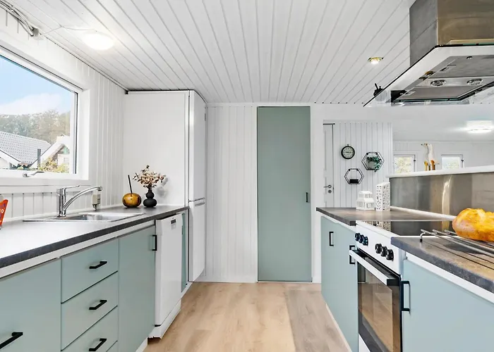 3 Bedroom Lovely In Сasa de vacaciones *