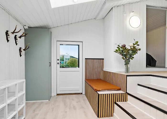 3 Bedroom Lovely In *