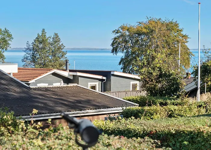 Сasa de vacaciones 3 Bedroom Lovely In